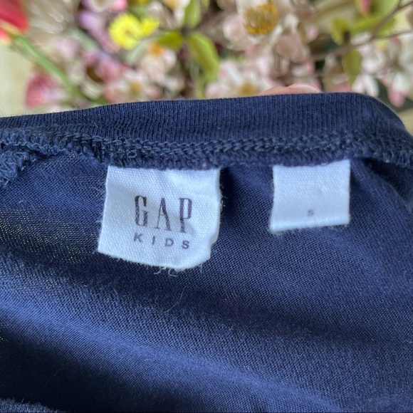 •GAP Kids• Unicorn Flip Sequin Long Sleeve Tee - Size Small - Picture 2 of 7